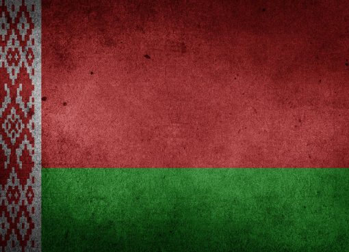 Piec ciezarowek pomocy z Polski na Bialorus